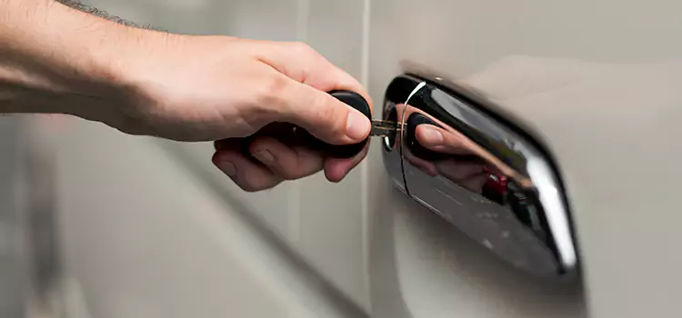 Why Choose Our Auto Locksmith Team in Norwich, CT?